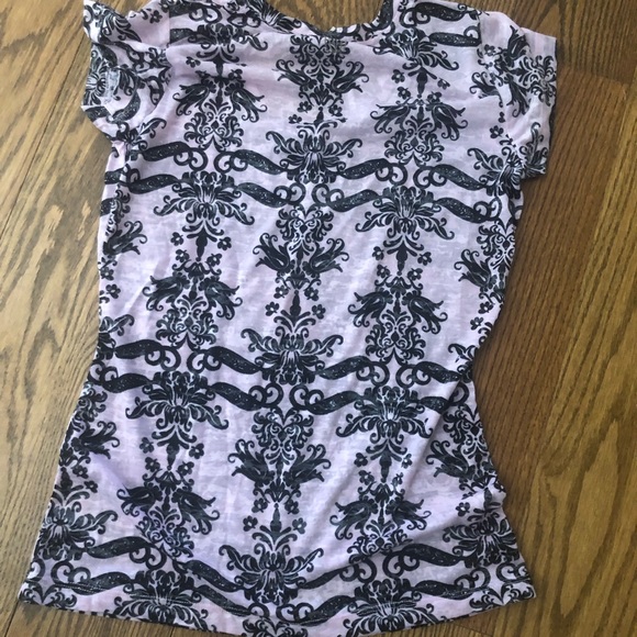 Four flattering and comfy workout tops (three are brand new) size S and a sz Med - Picture 8 of 10